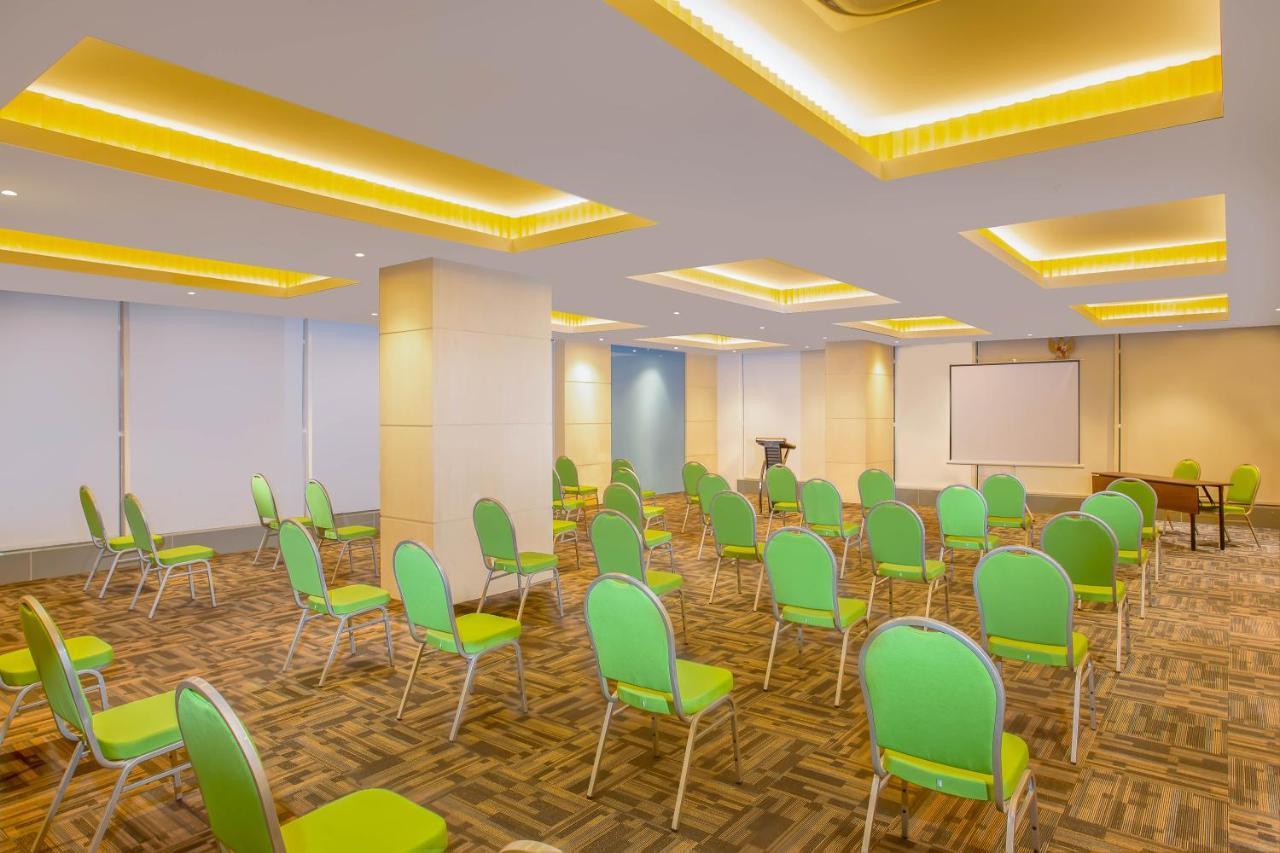 Zest Parang Raja Solo By Swiss-Belhotel International Bonorejo Экстерьер фото